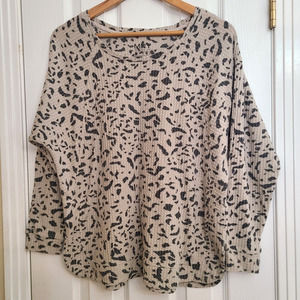 MNY Marc New York Performance Long Sleeve Waffle Knit Black Gray Animal Size L